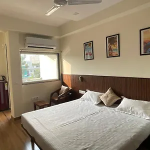 Downtown Hotel
